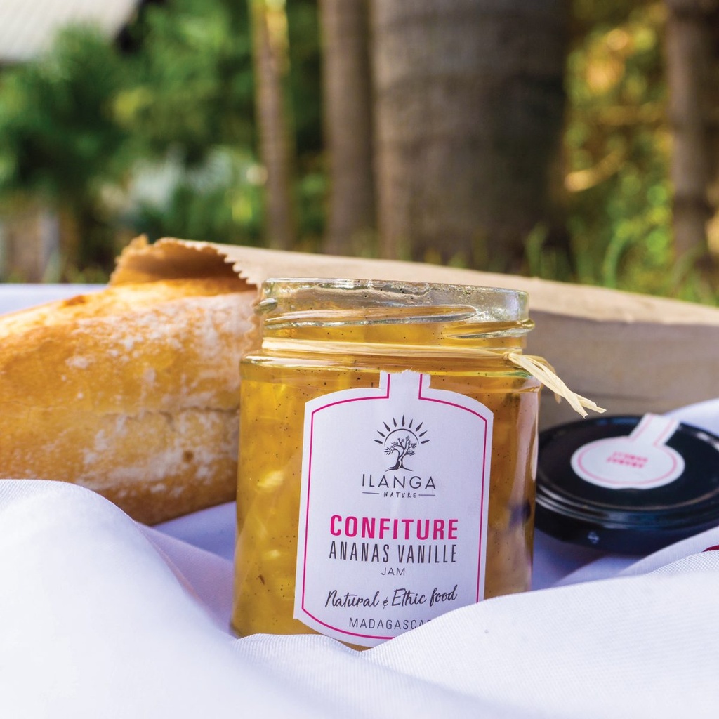 la confiture d'ananas vanille 220g en situation