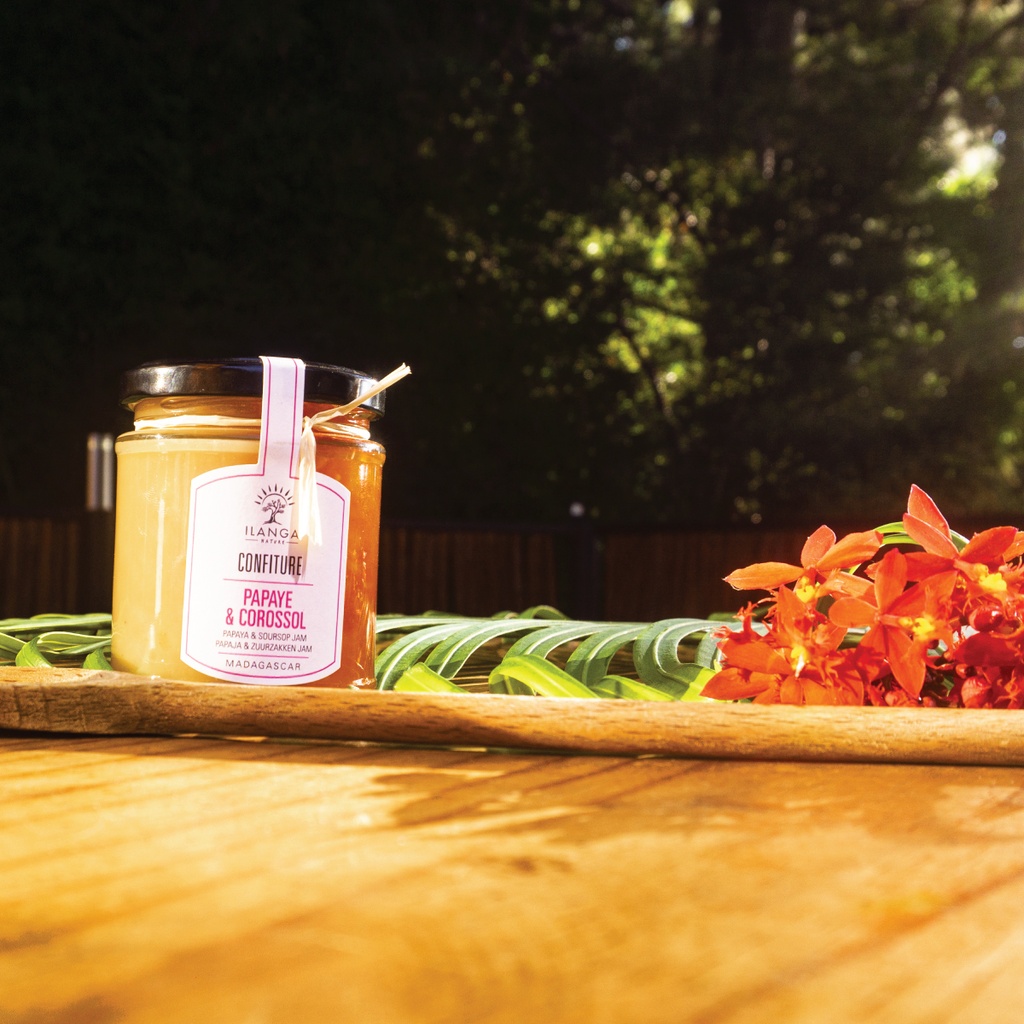 la confiture duo corossol & papaye 220g en situation