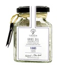 Coarse salt with 5 peppercorns